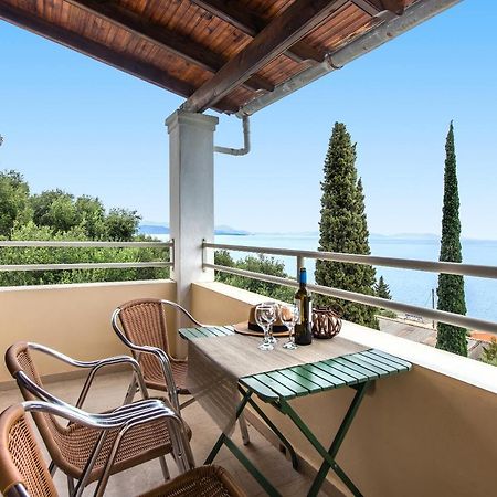 Mediterranean View Hotel Барбати Экстерьер фото