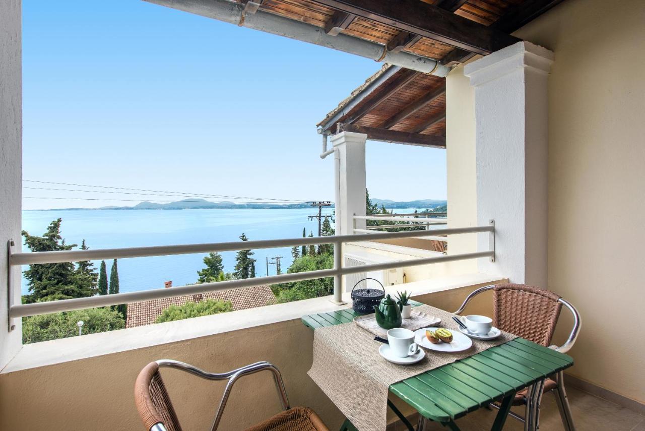 Mediterranean View Hotel Барбати Экстерьер фото
