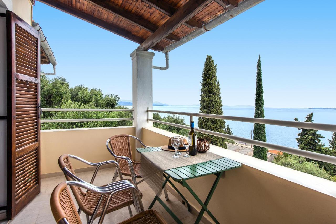 Mediterranean View Hotel Барбати Экстерьер фото