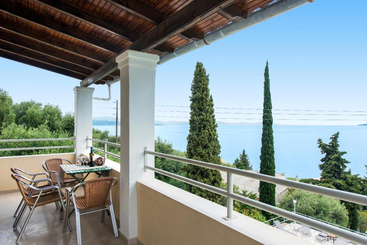 Mediterranean View Hotel Барбати Экстерьер фото